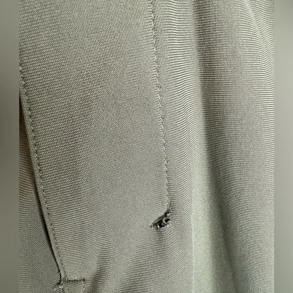 Lululemon ABC Classic-Fit 5 Pocket Pant 32L Warpstreme Army Green Size 34 - Picture 6 of 12